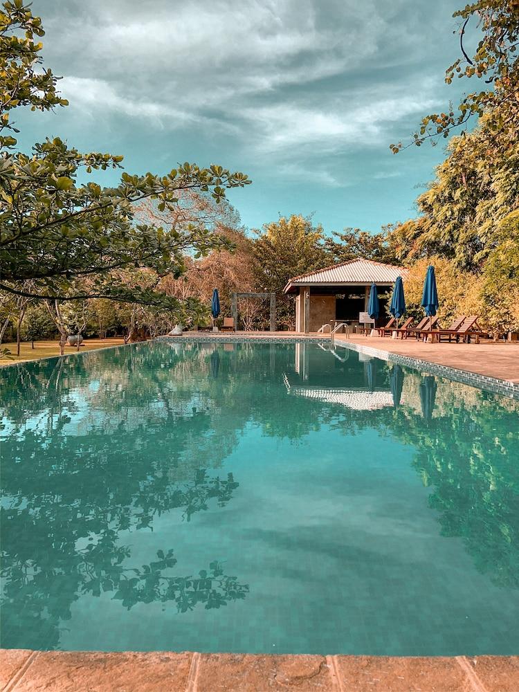 Amaara Forest Hotel Sigirîya Extérieur photo